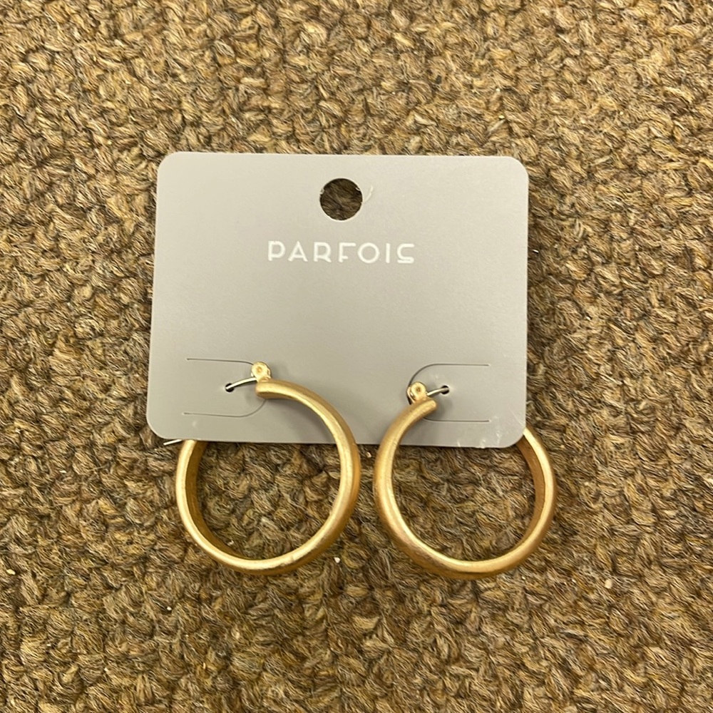 New Parofis Gold Hoop Earrings